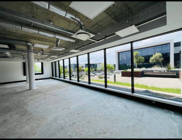 389M² OFFICE TO LET IN WATERFALL